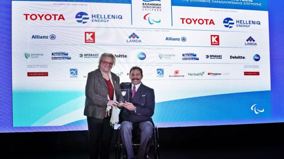 ΒΡΑΒΕΥΣΗ TOYOTA HELLAS